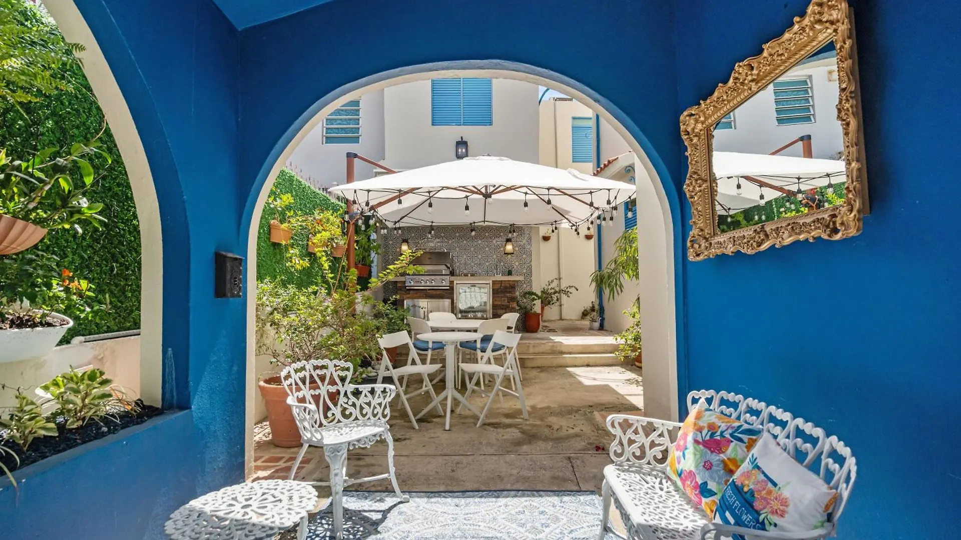 City-View Balcony One-Bedroom Ph 4 Guests Mm6 San Juan Appartement